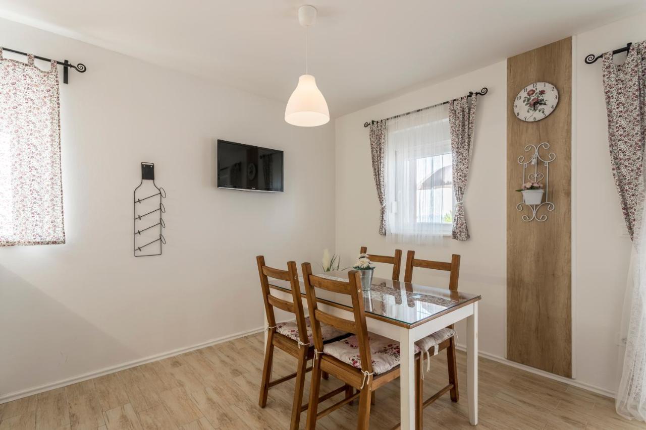Apartments Fortica 셀리나 외부 사진